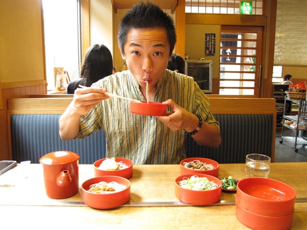 Những phong tục sinh hoạt kỳ lạ và thú vị của người Nhật