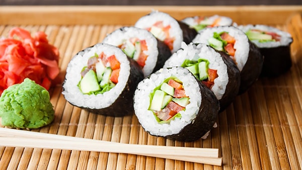 Sushi món ăn biểu tượng của Nhật Bản